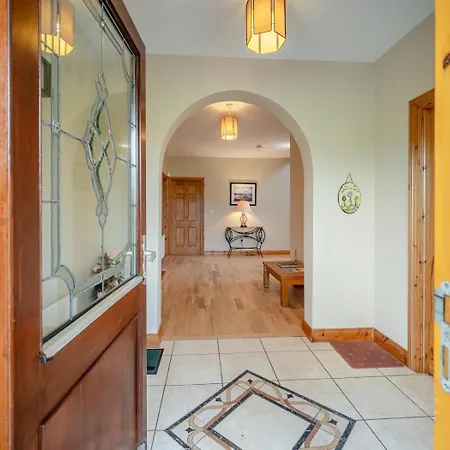 5 Bed In Westport Oc-ii06251 *