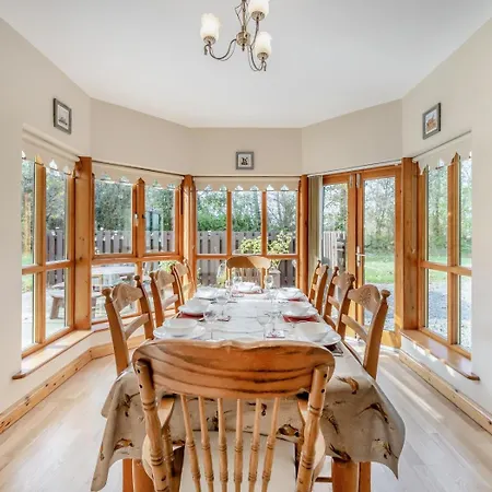 5 Bed In Westport Oc-ii06251 Holiday home Aghagower