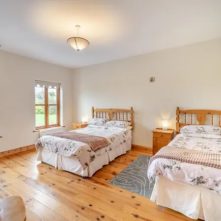 Holiday home 5 Bed In Westport Oc-ii06251 *