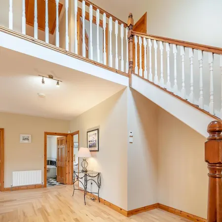 5 Bed In Westport Oc-ii06251 Holiday home *