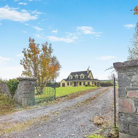 5 Bed In Westport Oc-ii06251