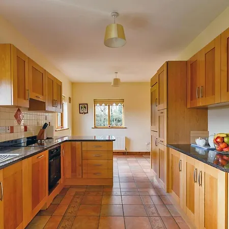 5 Bed In Westport Oc-ii06251 Holiday home Aghagower