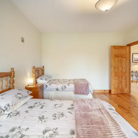 5 Bed In Westport Oc-ii06251 Aghagower