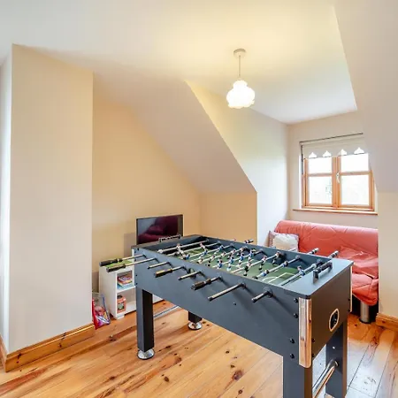 5 Bed In Westport Oc-ii06251