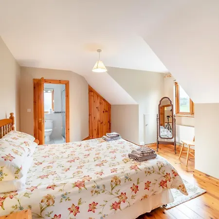 5 Bed In Westport Oc-ii06251 Holiday home